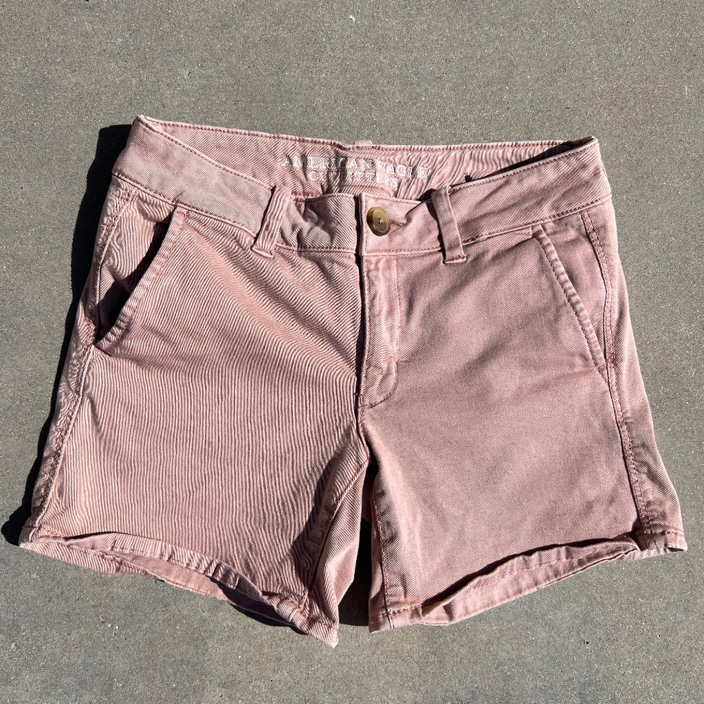 American Eagle Peach Shorts